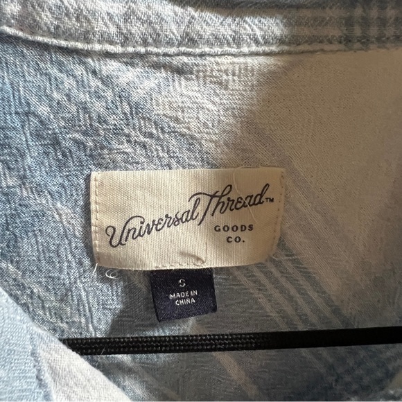 Pastel Blue Plaid Button Down Top - Picture 3 of 4